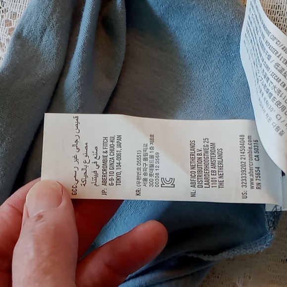 Hollister Must Have Collection Women's Curved Hem Long Sleeve T-Shirt Size Small - Picture 12 of 14